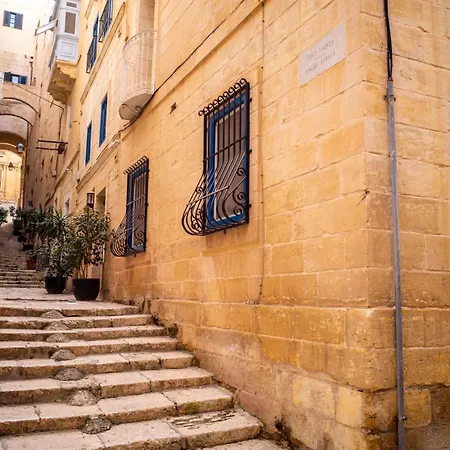 Blue Door * Valletta