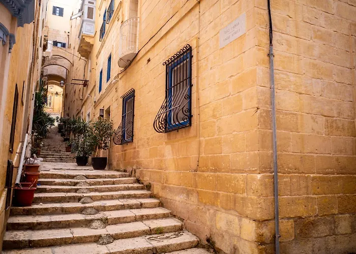 Blue Door * Valletta