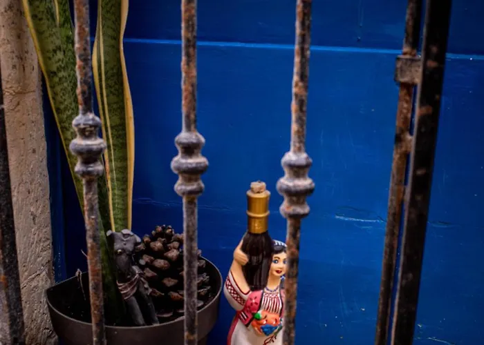 Blue Door * Valletta